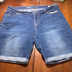 Cuffed Shorts